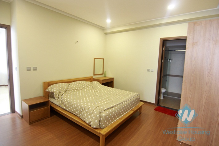 High floor apartment with 03 bedroom for rent in Cau Giay district, Ha Noi